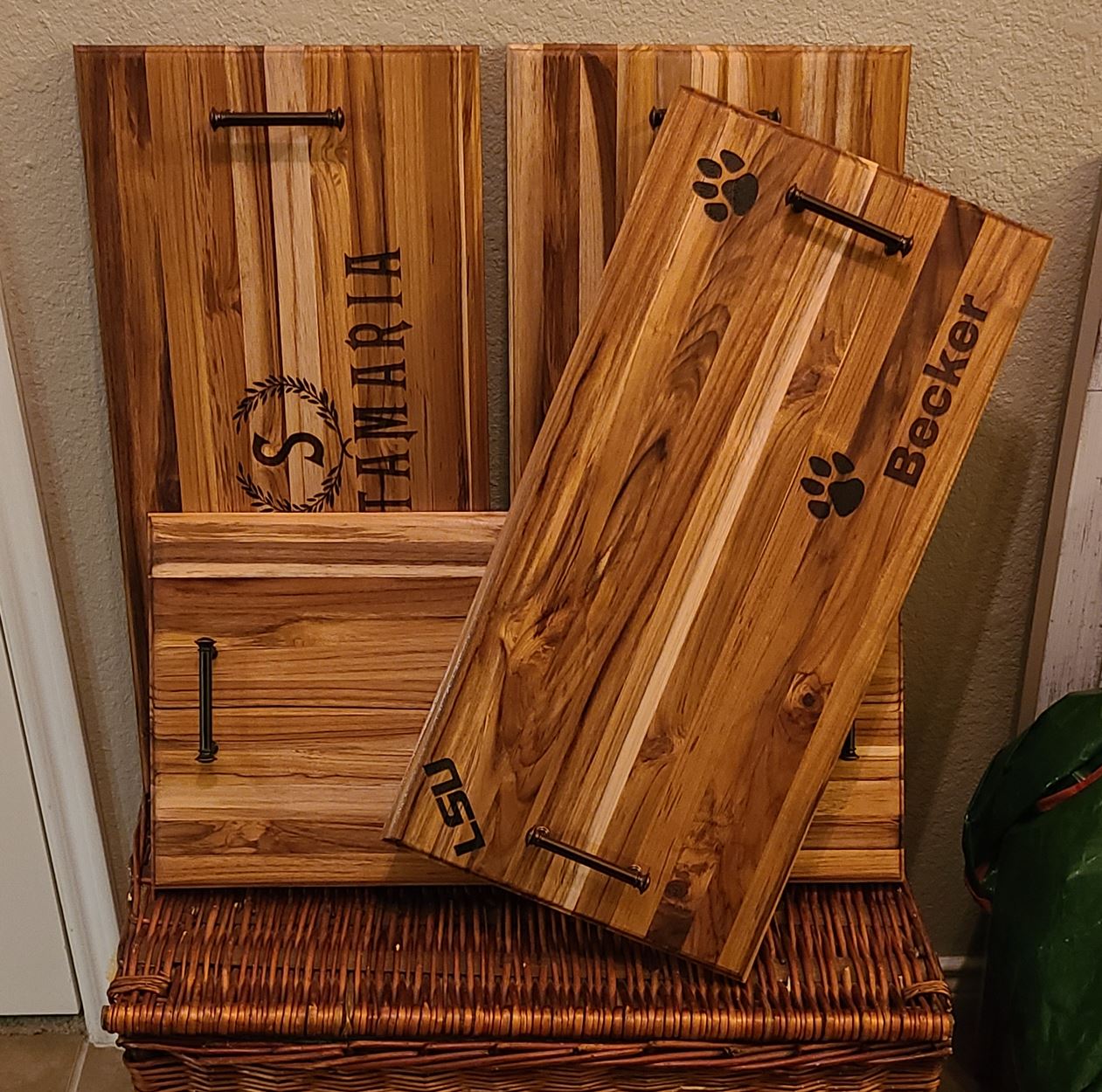 Charcuterie Board (image for) Charcuterie Board